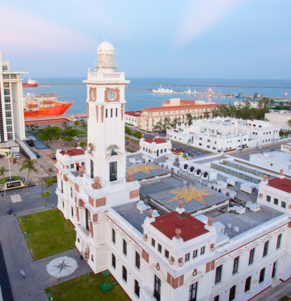 Heroica Veracruz - Entre Olas y Cafetales